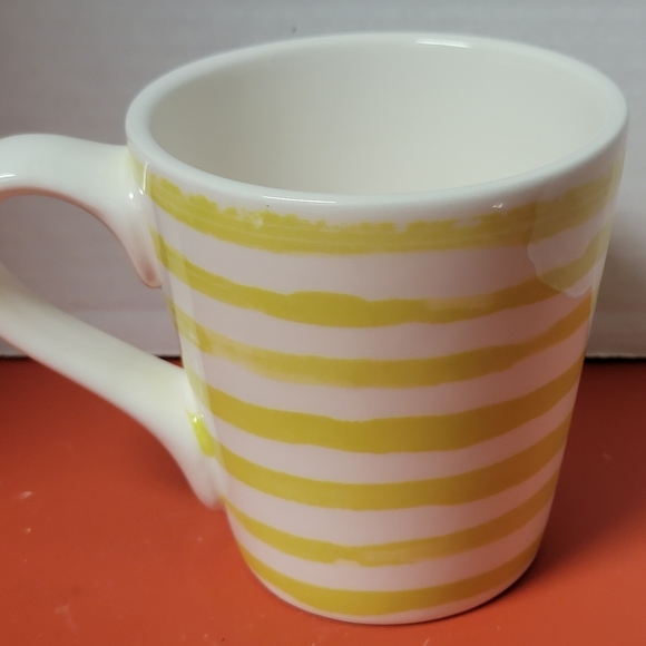 Focused Feline Grace Fine China Mug-Cat with Glasses New - Picture 2 of 7